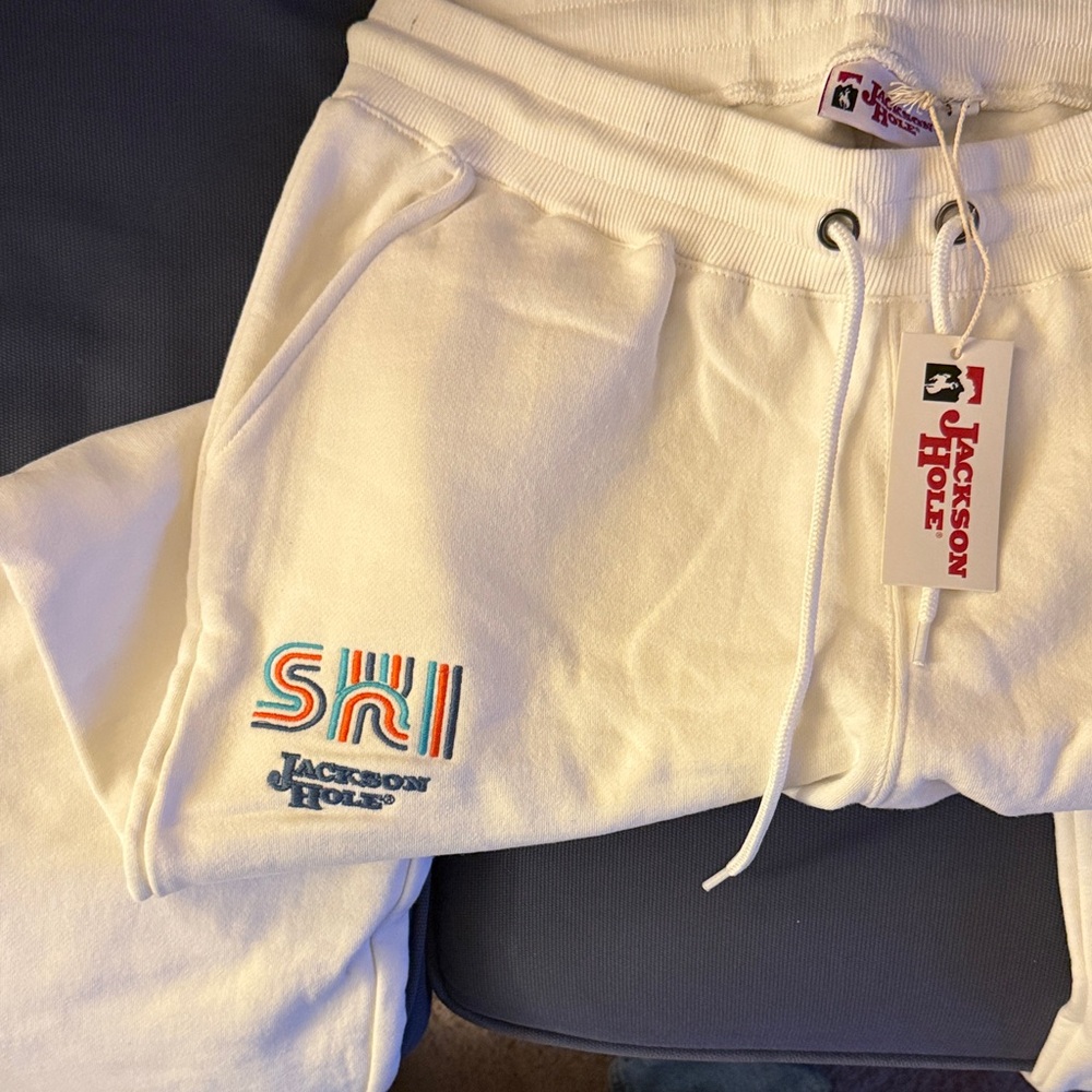 “Ski” White Jogger Sweatpants from Jackson Hole